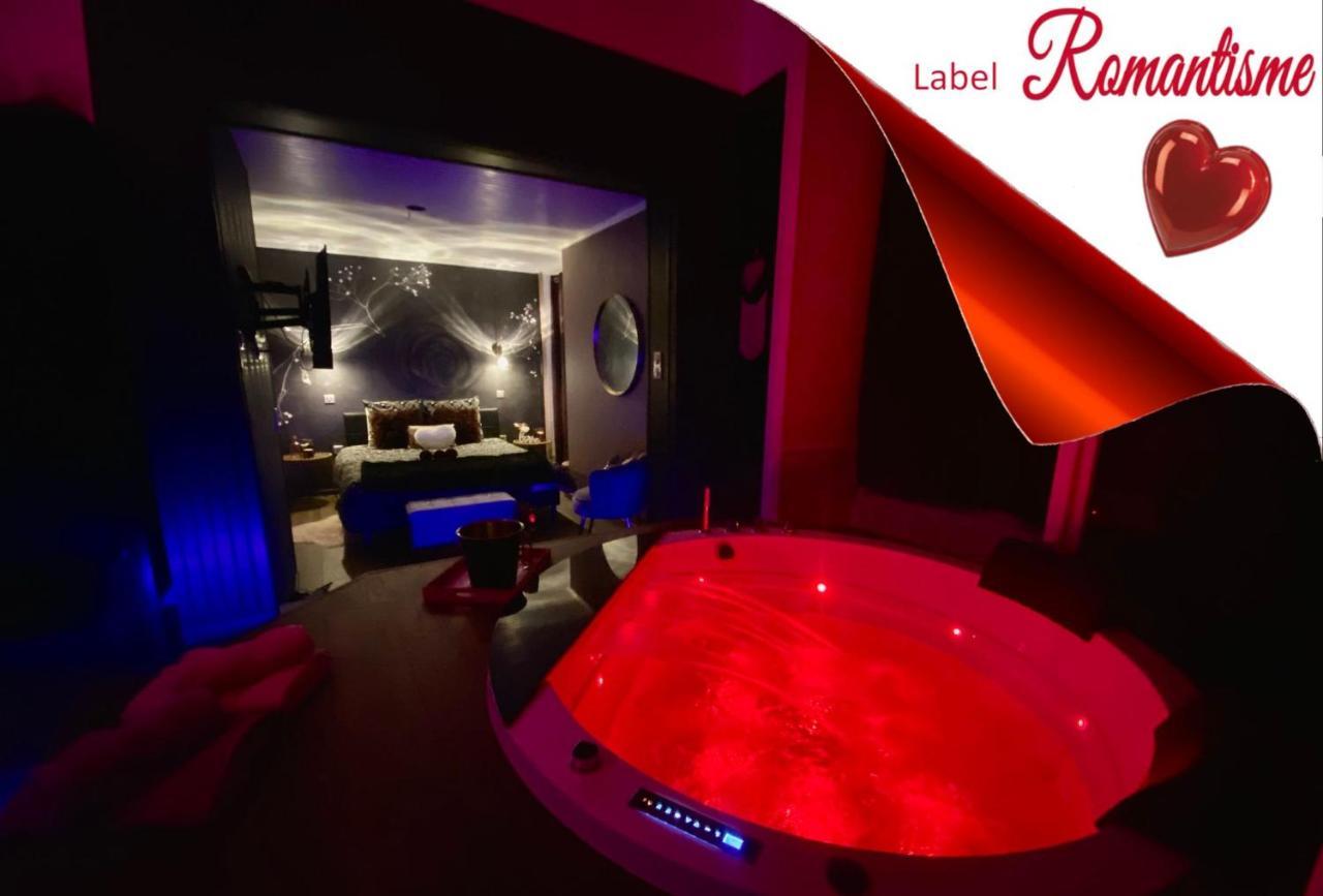Suite Kassiopee, Romantisme, Balneo, Sauna Кемперле Экстерьер фото